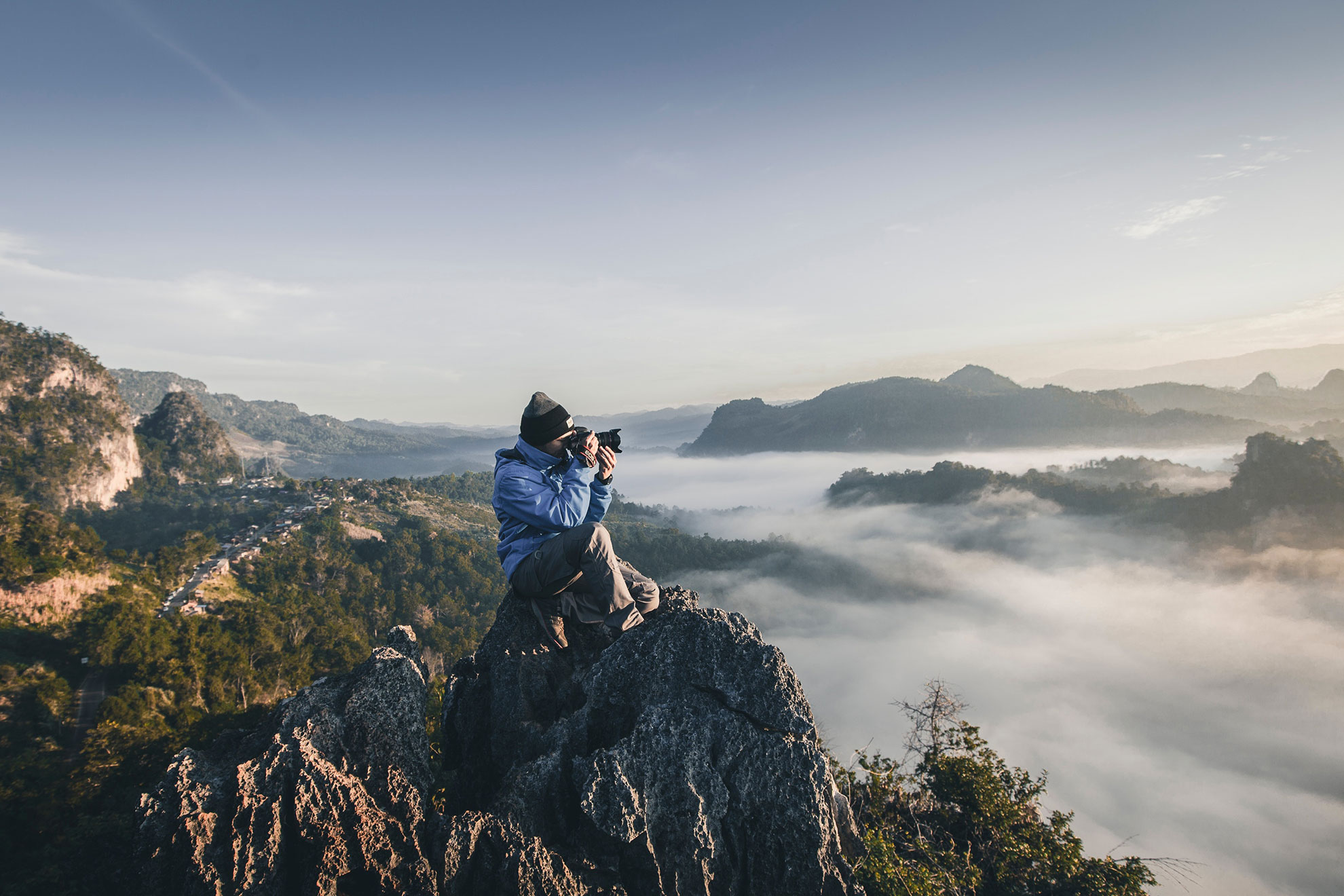 CAPTURE THE BEAUTIFUL SUNSET